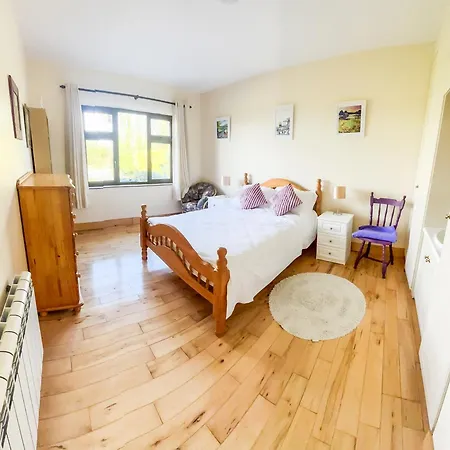 Holiday home Dooneen House